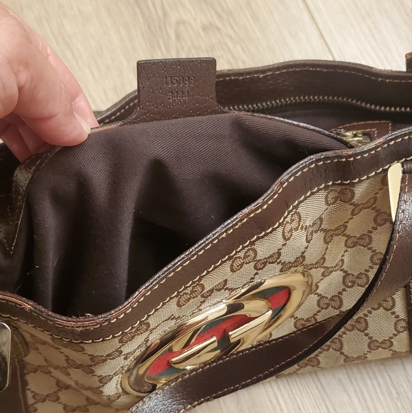 Gucci purse - Picture 13 of 13